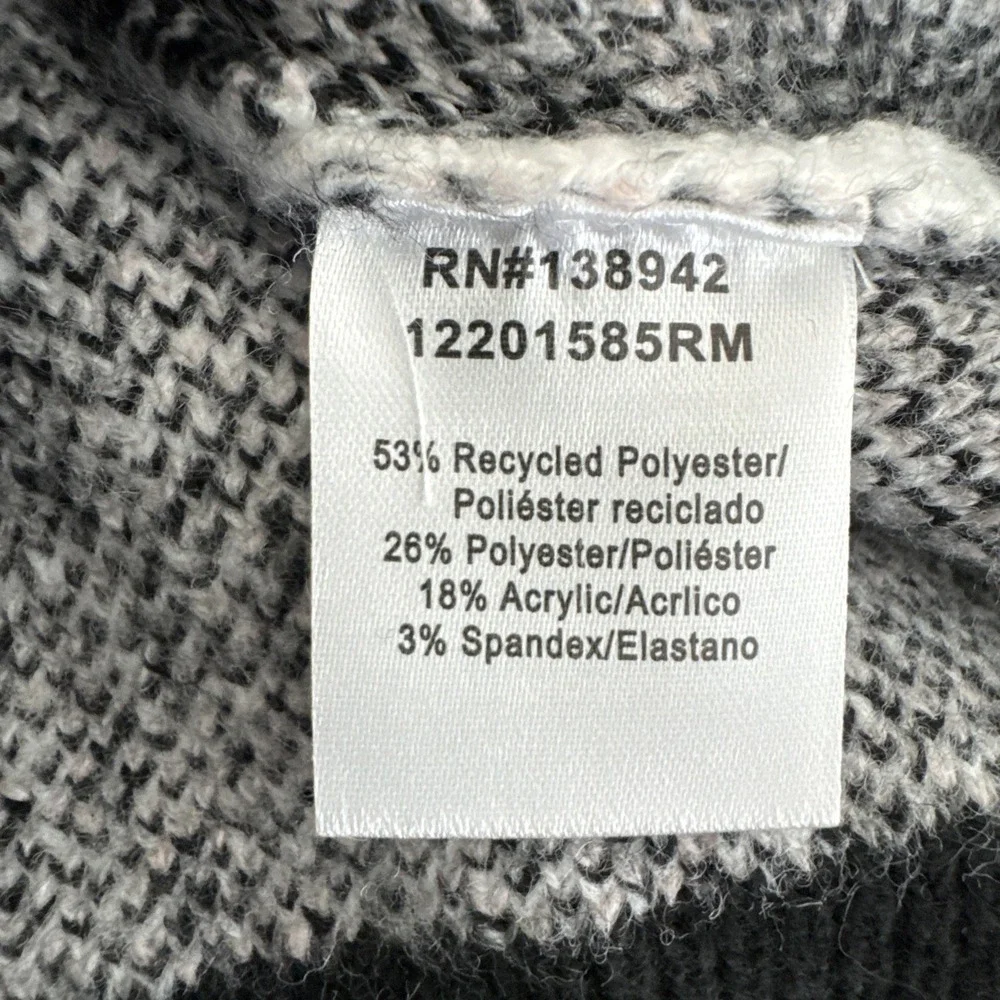 On 12th Women's‎ L Crewneck Cat Sweater Gray Black NWT